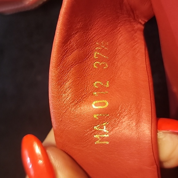 Louis Vuitton Sandals - Picture 6 of 10